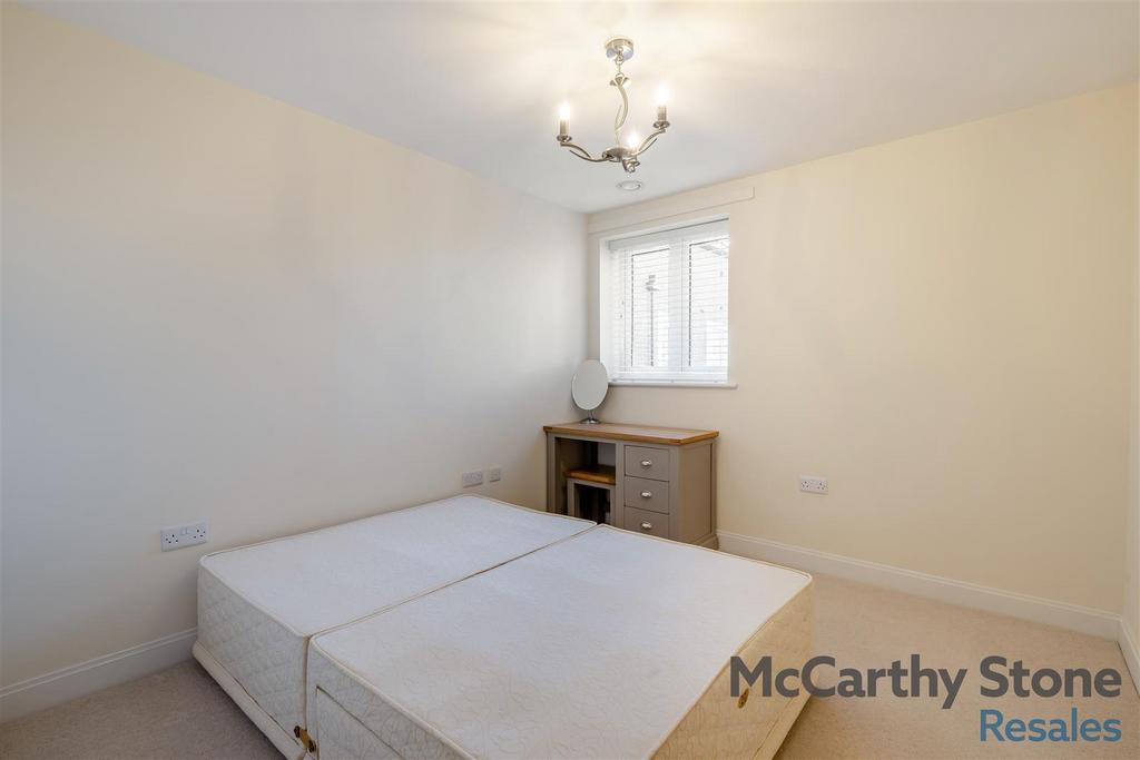 8671238-interior15.jpg