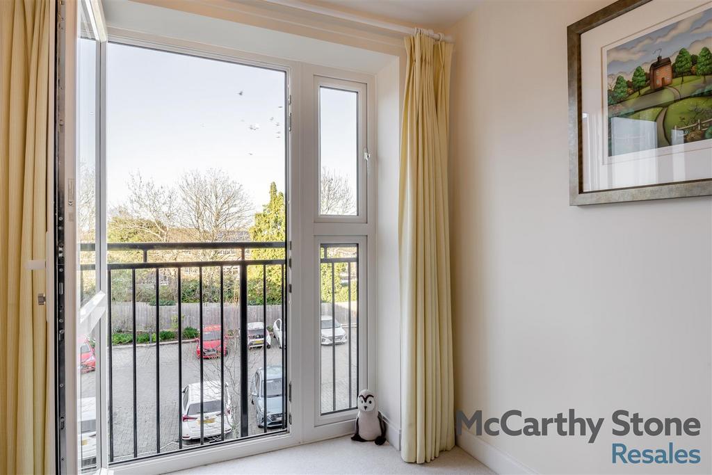 8671238-interior09.jpg