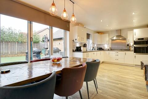 4 bedroom detached house to rent, Isabel Drive, Elsenham, Bishop's Stortford, CM22