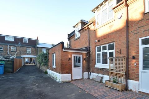 undefined, Alma Road, Windsor