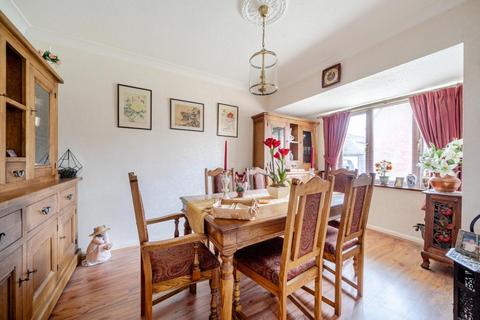 undefined, Wheelwrights,  Weston Turville,  HP22