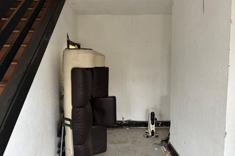 undefined, Flat 2, 192 Hainault Avenue, Westcliff-on-Sea, Essex, SS0 9EX