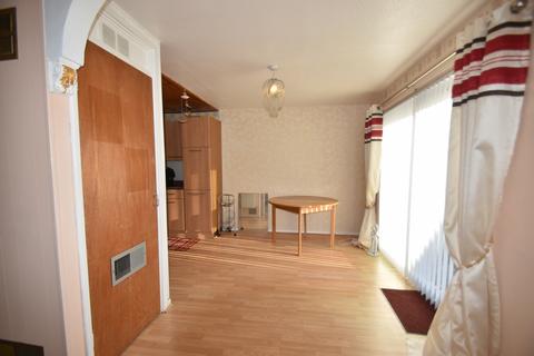 3 bedroom terraced house for sale, Quebec Avenue, Livingston EH54