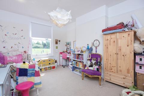undefined, Coldfall Avenue, Muswell Hill, London, N10