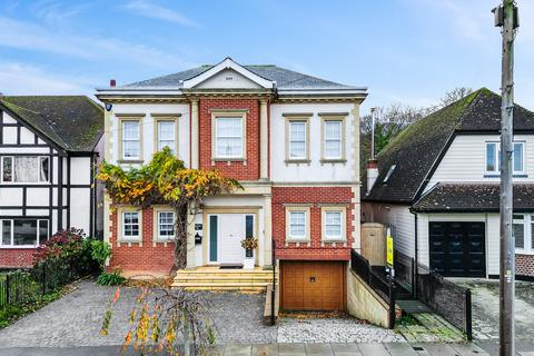 6 bedroom detached house for sale, Woodside, Leigh-on-sea, SS9