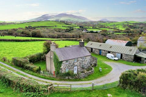 undefined, Hendre Bach Farm, Clynnog Fawr - 50.14ac