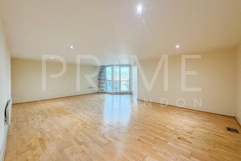 2 bedroom apartment to rent, Drake House, St George Wharf, Vauxhall