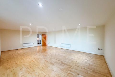 2 bedroom apartment to rent, Drake House, St George Wharf, Vauxhall