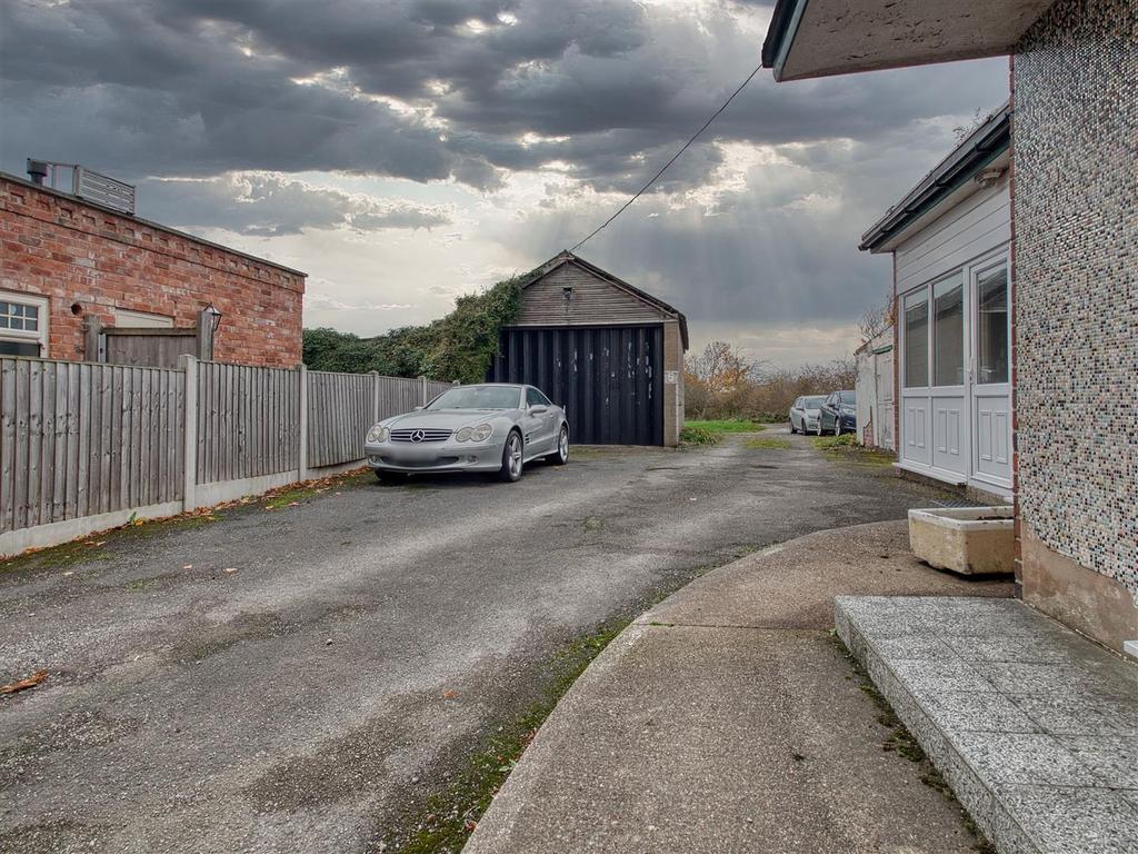 P1178751 hdr.jpg