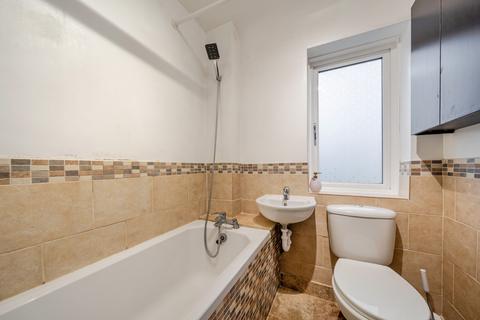 2 bedroom house for sale, Cerne Road, Morden SM4