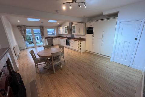 undefined, 3 Brynglas Road Fforestfach Swansea