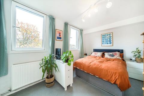 undefined, Hanson Close, London SW12