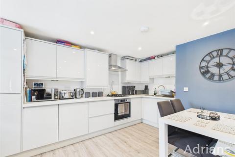 undefined, Chiltern Close, Chelmsford