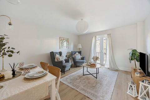 undefined, Larput Place, Cheltenham GL50