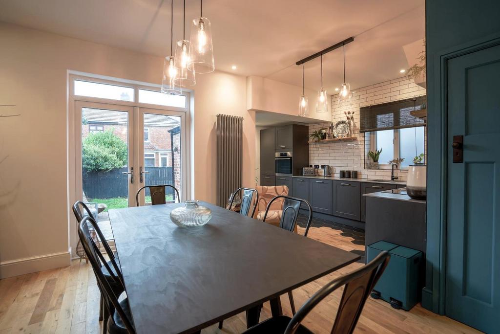 Kitchen / Diner