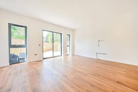 undefined, Gunnersbury Mews, Chiswick, London, W4