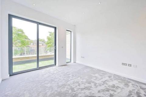 undefined, Gunnersbury Mews, Chiswick, London, W4