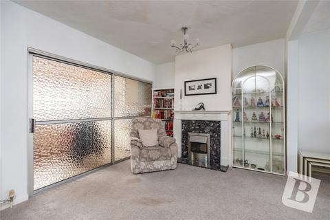 3 bedroom terraced house for sale, Western Avenue, Dagenham, RM10