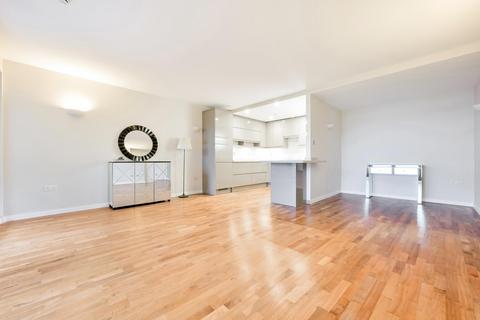 undefined, New Providence Wharf, Fairmont Avenue, Canary Wharf, E14