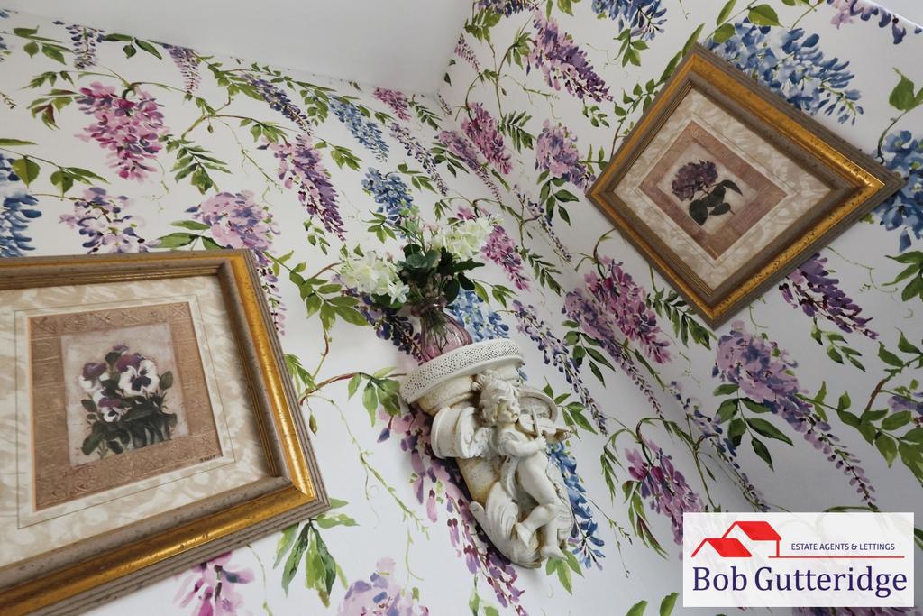 Pbox-bedroom-369217.JPG