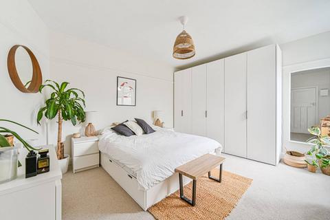 undefined, Gracefield Gardens, Streatham Hill, London, SW16
