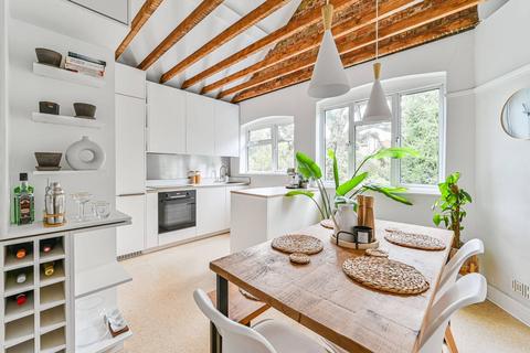 undefined, Gracefield Gardens, Streatham Hill, London, SW16