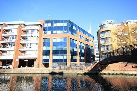 Kings Reach, Reading RG1