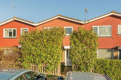 3 bedroom terraced house for sale, Britannia Road, Surbiton KT5
