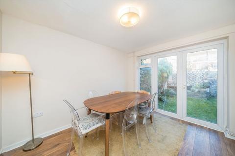 3 bedroom terraced house for sale, Britannia Road, Surbiton KT5
