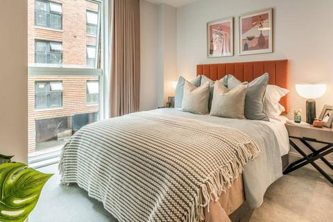 2 bedroom flat for sale, Horlicks Quarter, Slough SL1