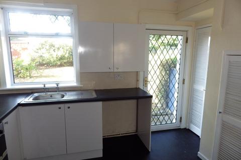 3 bedroom terraced house to rent, Longstone Terrace EH14