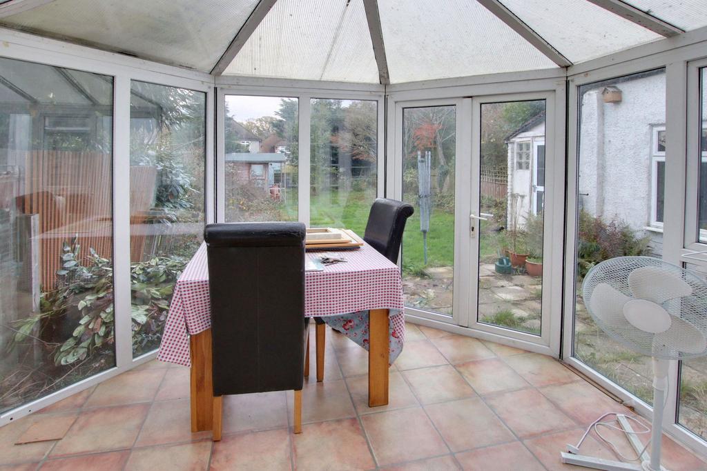 House in London, Shirley - View 4
