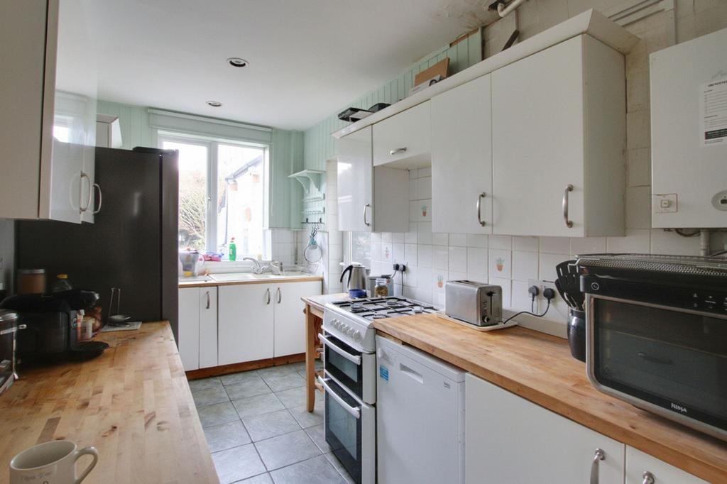 House in London, Shirley - View 5