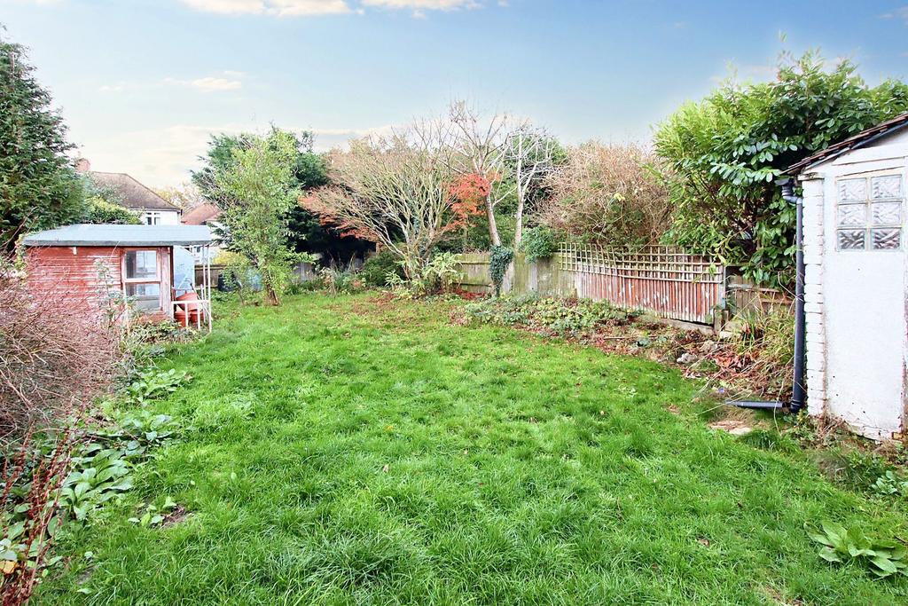 House in London, Shirley - More