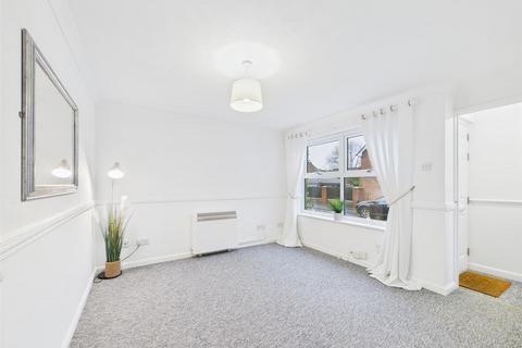 1 bedroom end of terrace house for sale, Whitley Court, Aylesbury HP21
