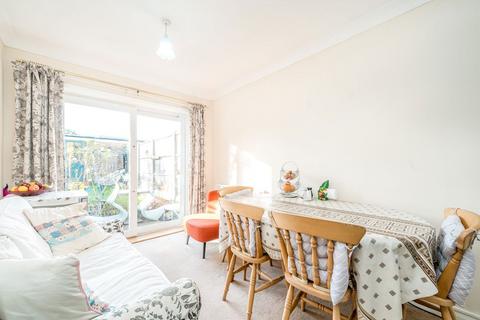 undefined, Spencer Road, Isleworth TW7