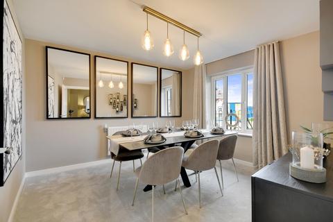 4 bedroom semi-detached house for sale, Smith Crescent, Beaulieu, Chelmsford