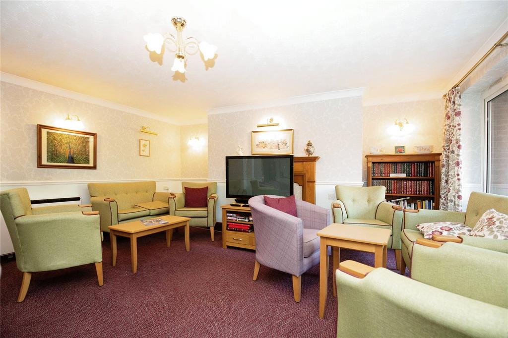 Communal Lounge