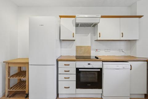 undefined, Princes Road, Weybridge, Surrey, KT13