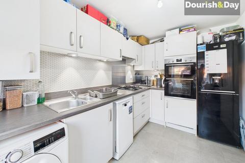3 bedroom semi-detached house for sale, Harrow Place, Stafford ST16
