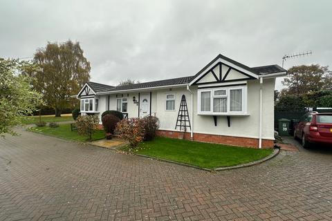 undefined, Flaunden Park, Flaunden HP3