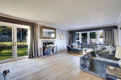 5 bedroom detached house for sale, Mildenhall Road, Bury St. Edmunds IP28