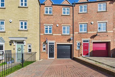 Queens Gate, Consett, DH8