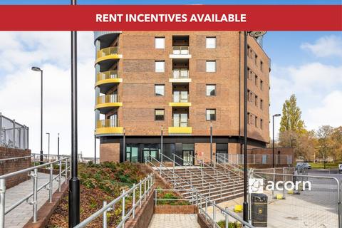 2 bedroom flat to rent, Medway Street Chatham ME4