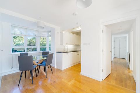 2 bedroom apartment to rent, Kew Bridge Court, Brentford London W4