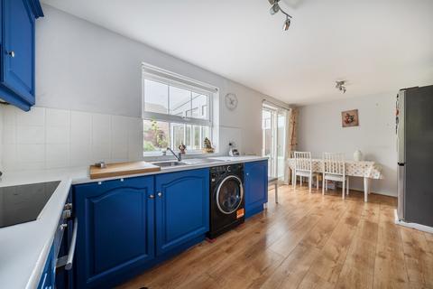 undefined, Buckden Close, Woodley, Reading