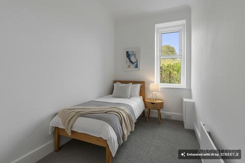 2 bedroom flat for sale, Babbacombe Road, Torquay, TQ1