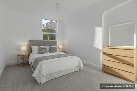 2 bedroom flat for sale, Babbacombe Road, Torquay, TQ1