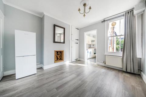 3 bedroom terraced house to rent, Ludlow Road, Guildford GU2
