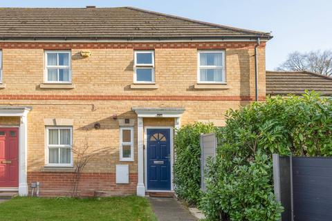 3 bedroom end of terrace house for sale, Swaledale Close, Friern Barnet, London, N11
